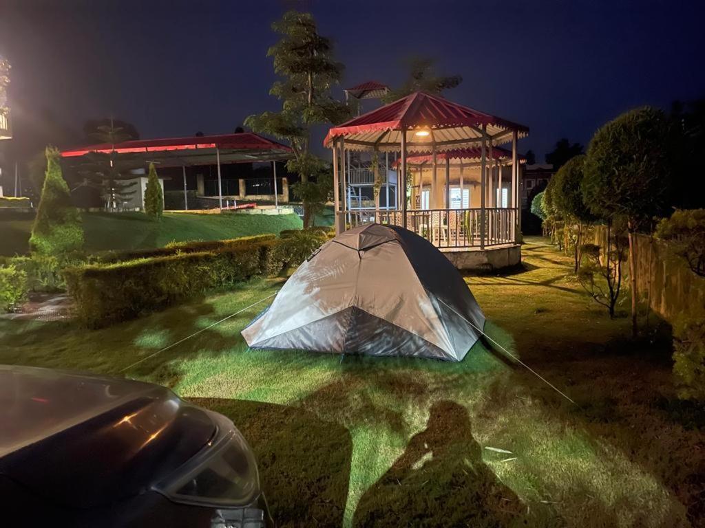 דהראדון Hidden Nature Resort מראה חיצוני תמונה